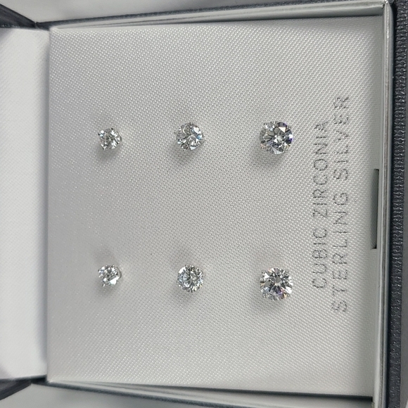 Sterling Silver Round CZ Stud Earrings Set Of Three Sizes - 6mm, 5mm, 4mm NIB - Picture 1 of 4